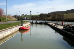 Champagne METEYER Pre & Fils - Picturesque lock.